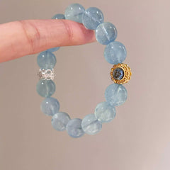 Aquamarine rannekoru – symbolinen suoja ja onnen amuletti naisille